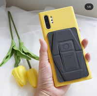 FoldStand Phone + Cardholder